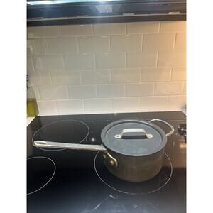 Commercial Aluminum Cookware Co. 2.5 Qt Saucepan pot #8702 1/2 & Lid 306 USA